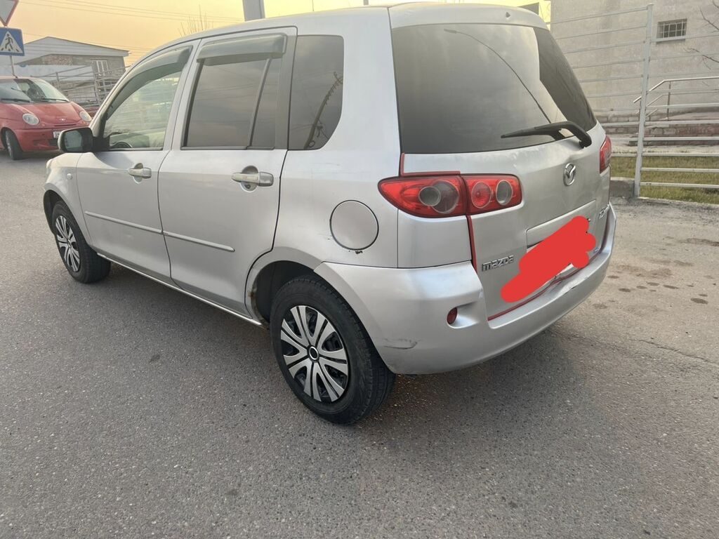 Mazda Demio