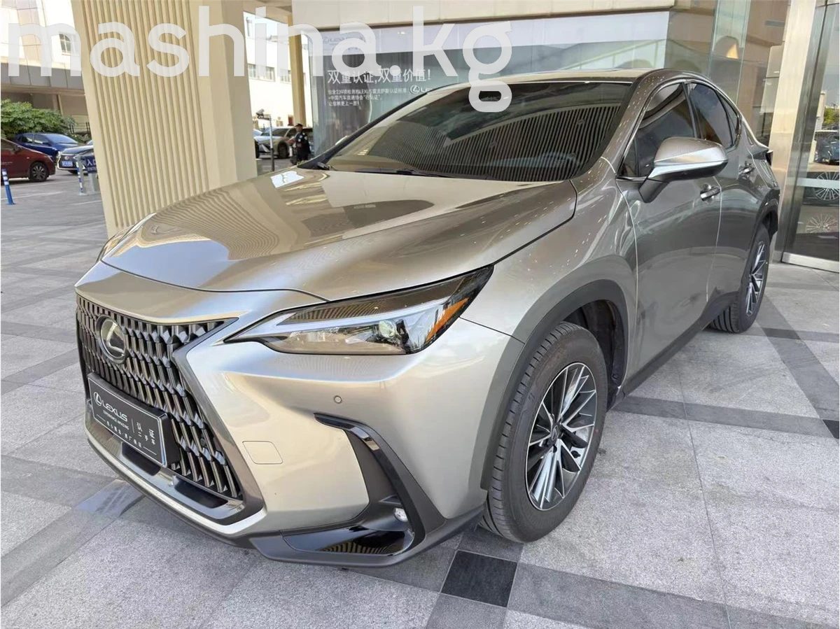 Lexus NX II 2025