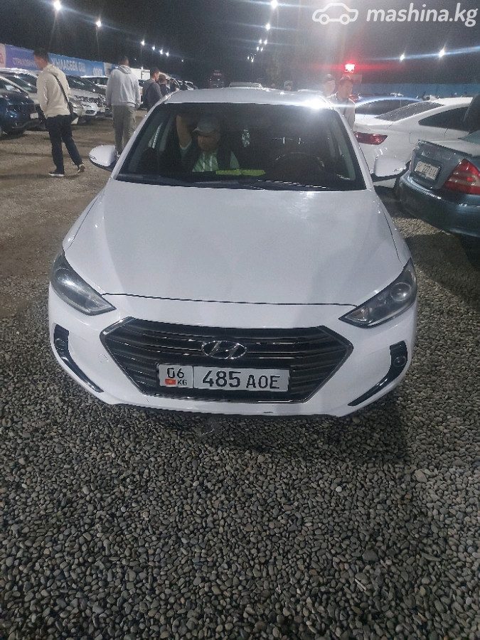 Hyundai Avante VI