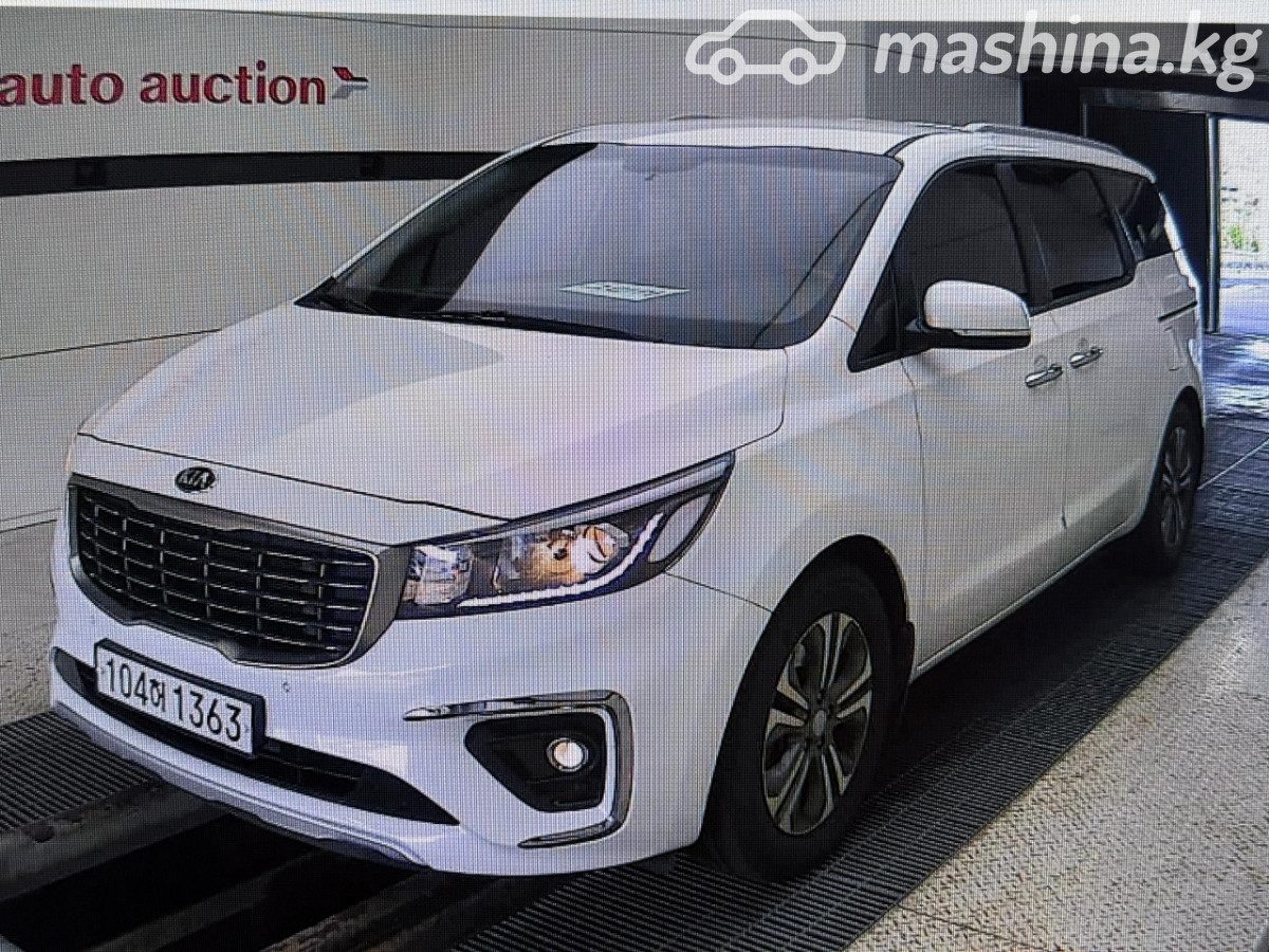 Kia Carnival III