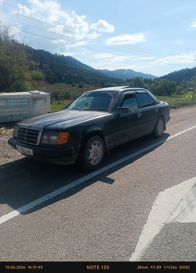 Mercedes-Benz W124