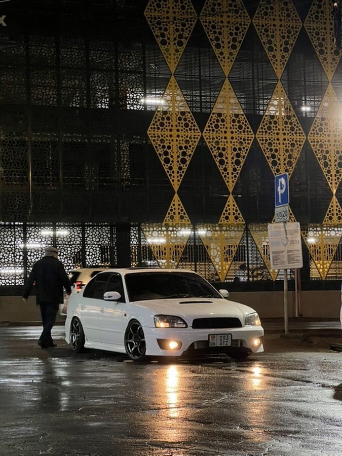 Продаётся тюнингованный спортивный седан в стиле JDM. Субару легаси б4