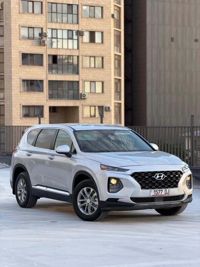 Hyundai Santa Fe IV 2020