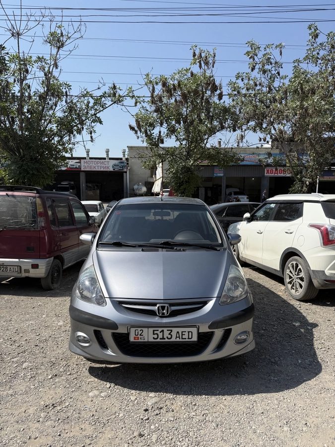 Honda Jazz I Рестайлинг 2005