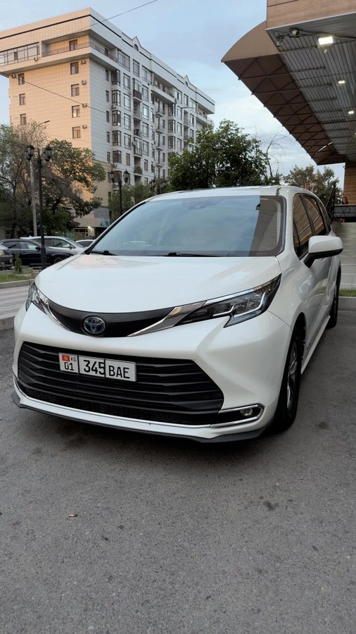 Toyota Sienna IV 2021