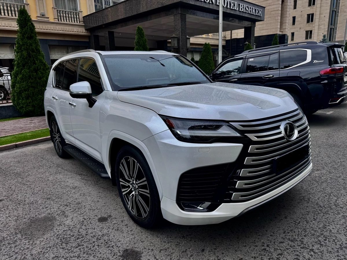 Lexus LX IV 2022