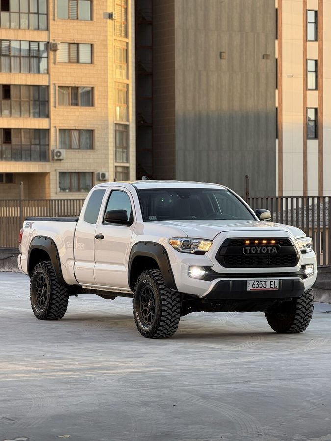 Toyota Tacoma