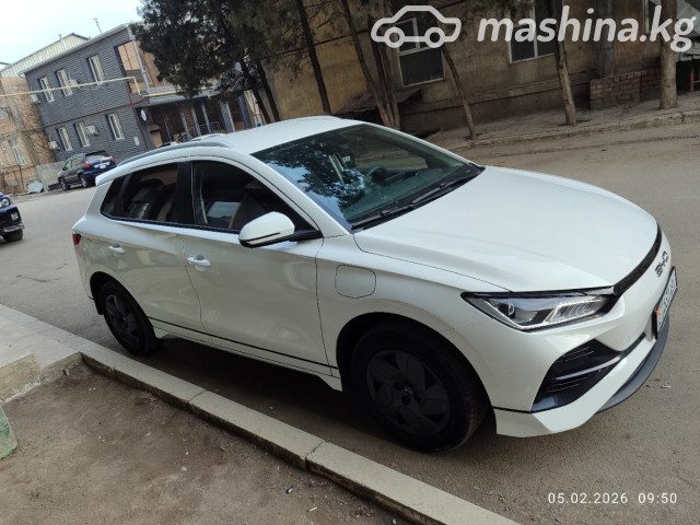 BYD E2