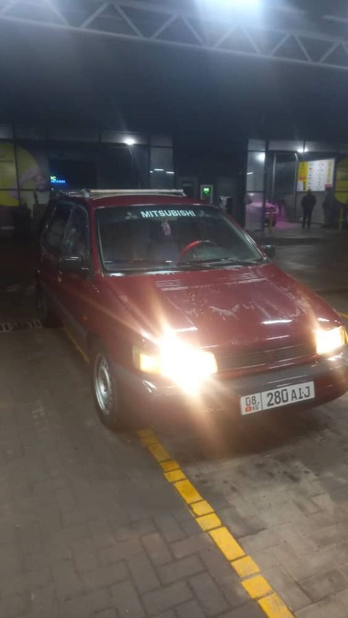 Mitsubishi Space Wagon