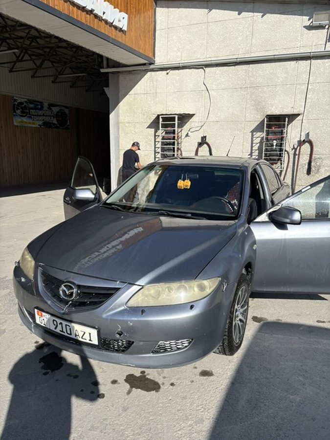 Mazda 6