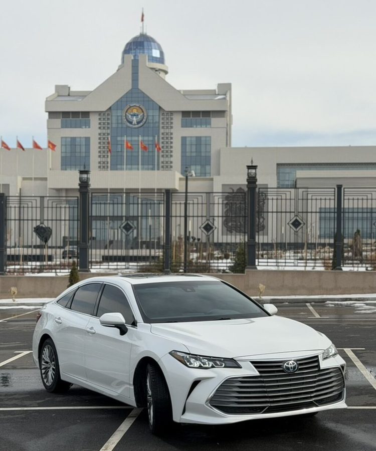 Toyota Avalon