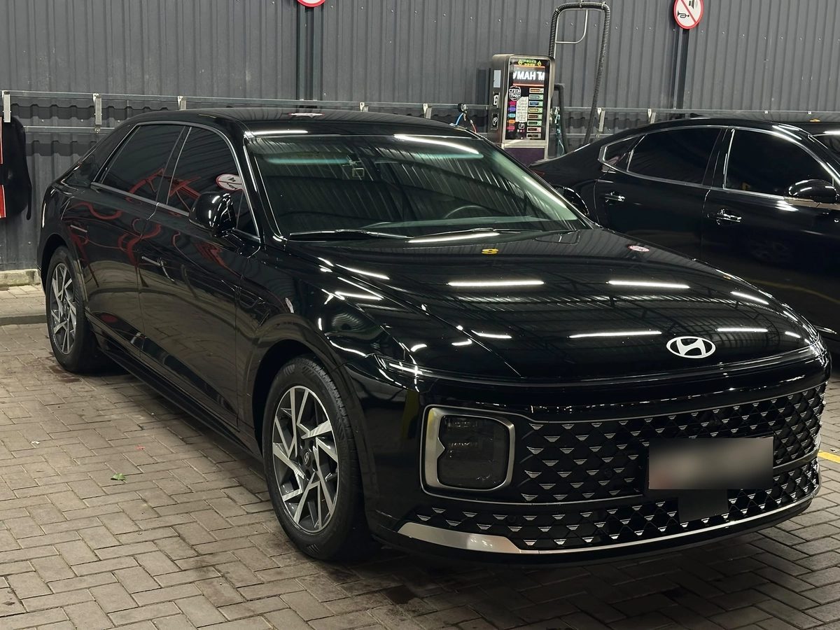 Hyundai Grandeur VII 2023