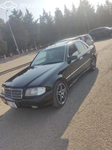 Mercedes-Benz C-Класс