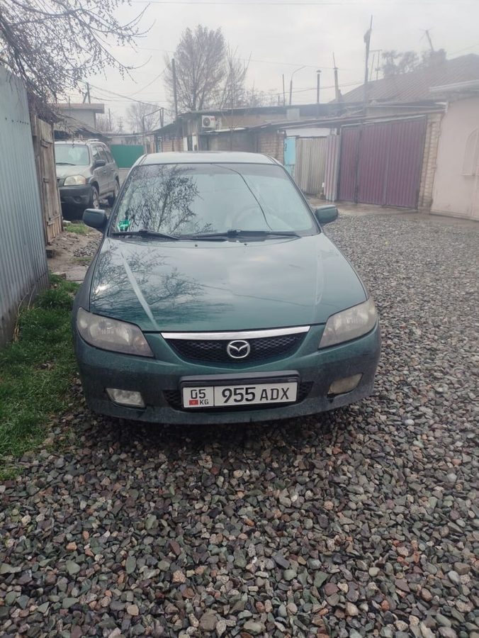 Mazda 323