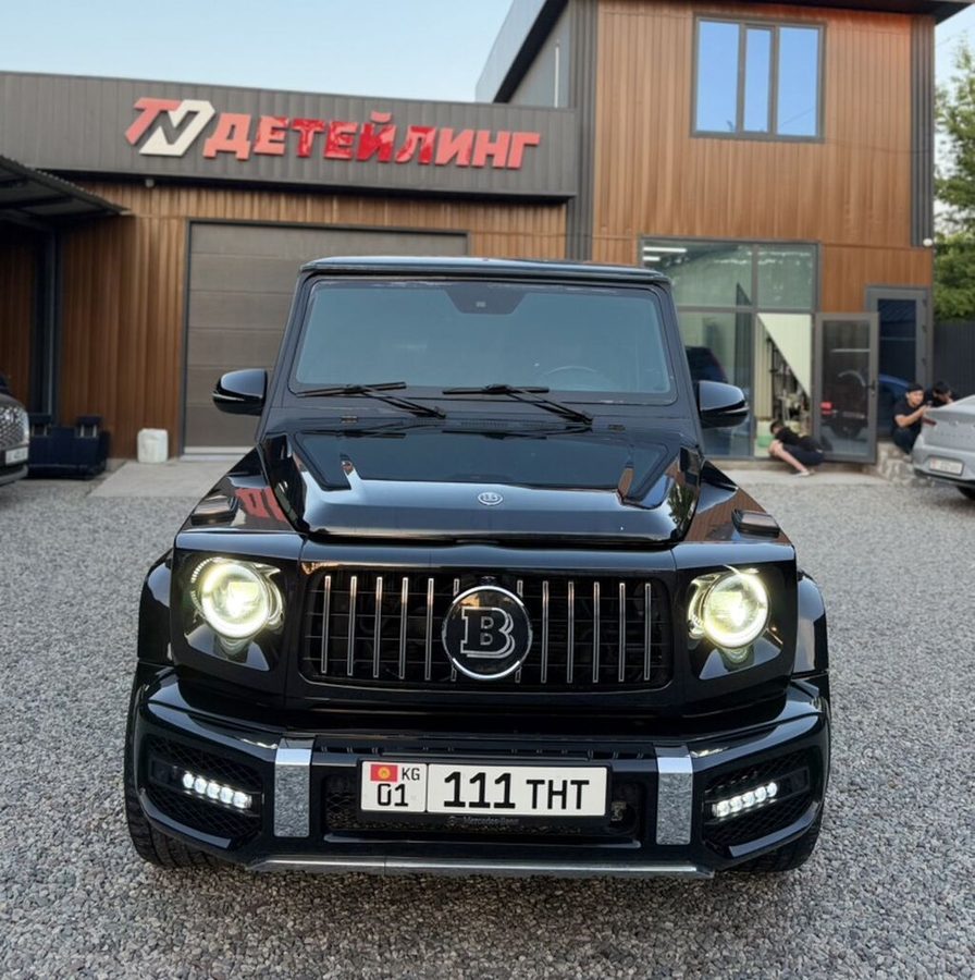 Mercedes-Benz G-Class