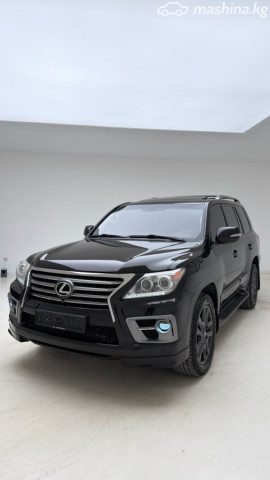 Lexus LX