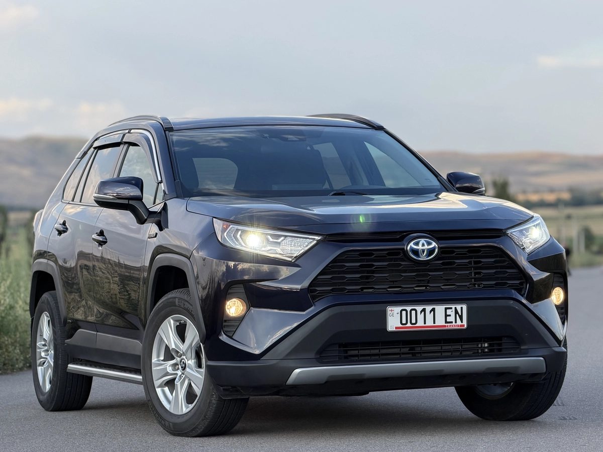 Toyota RAV4 V (XA50) 2.5hyb CVT 4WD