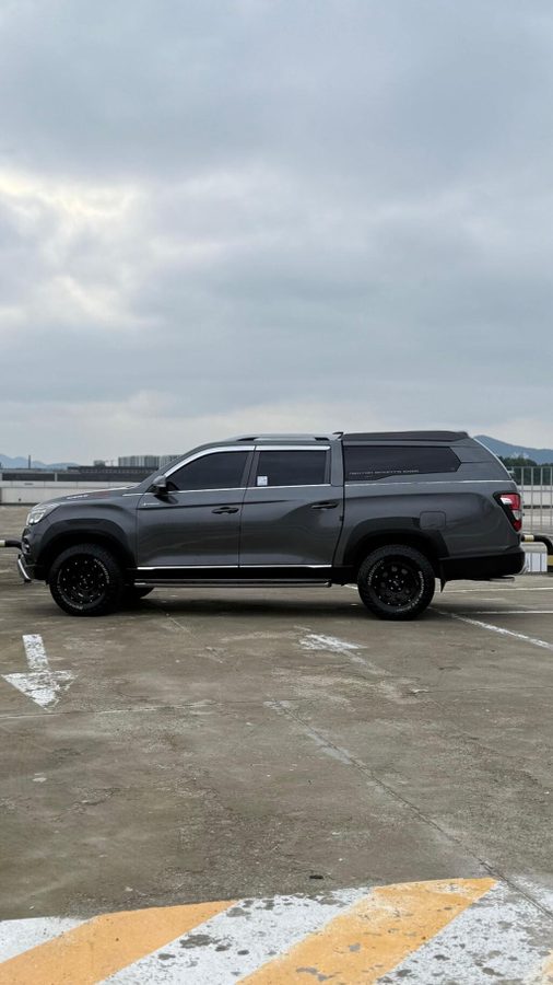 Ssangyong Rexton Khan