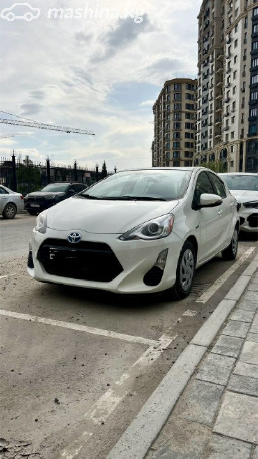 Toyota Prius IV (XW50)