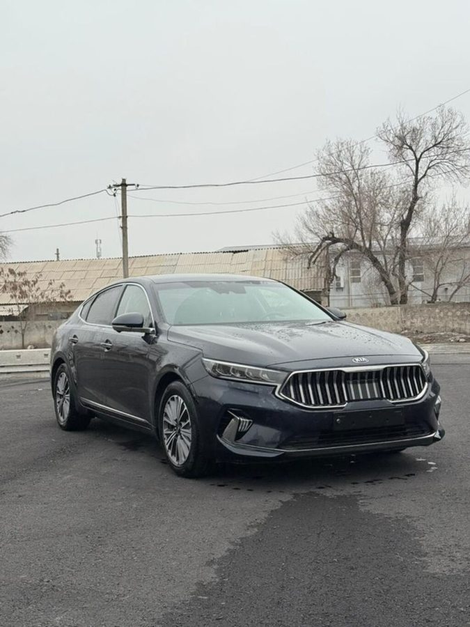 Kia Cadenza