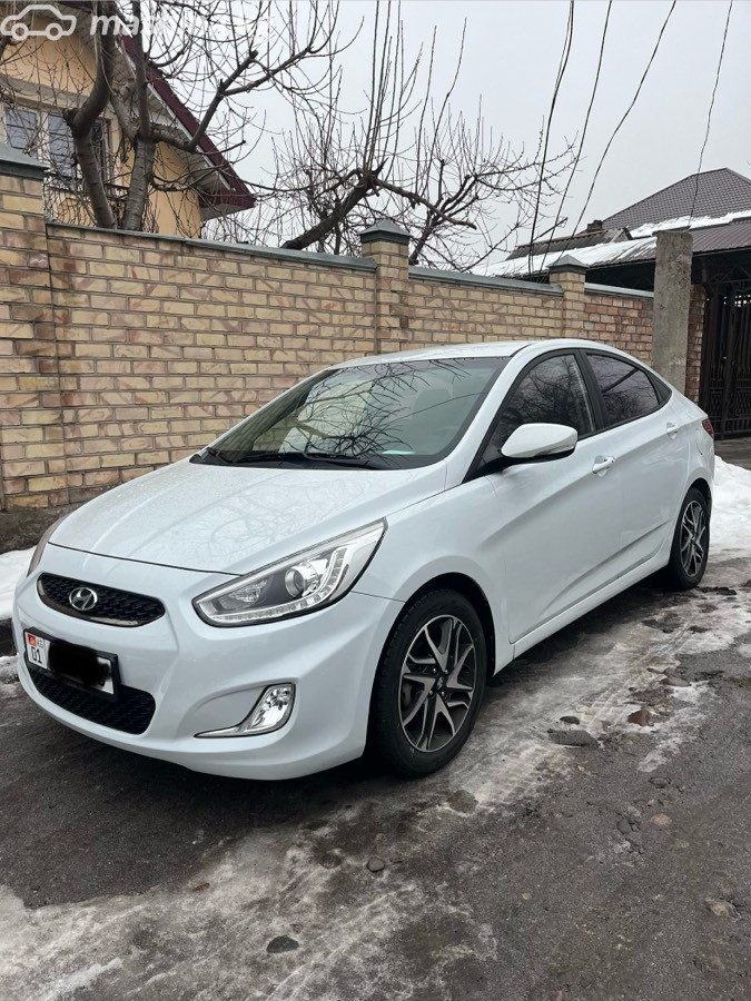 Hyundai Accent IV