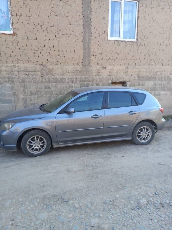 Mazda 3