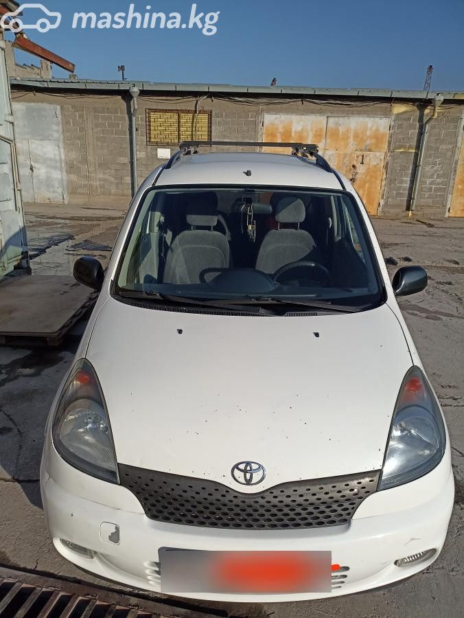 Toyota Yaris Verso