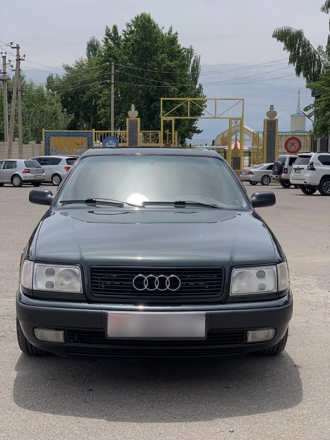 Audi A6 I (C4) 1994