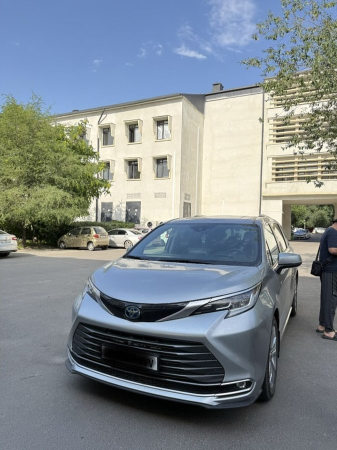 Toyota Sienna
