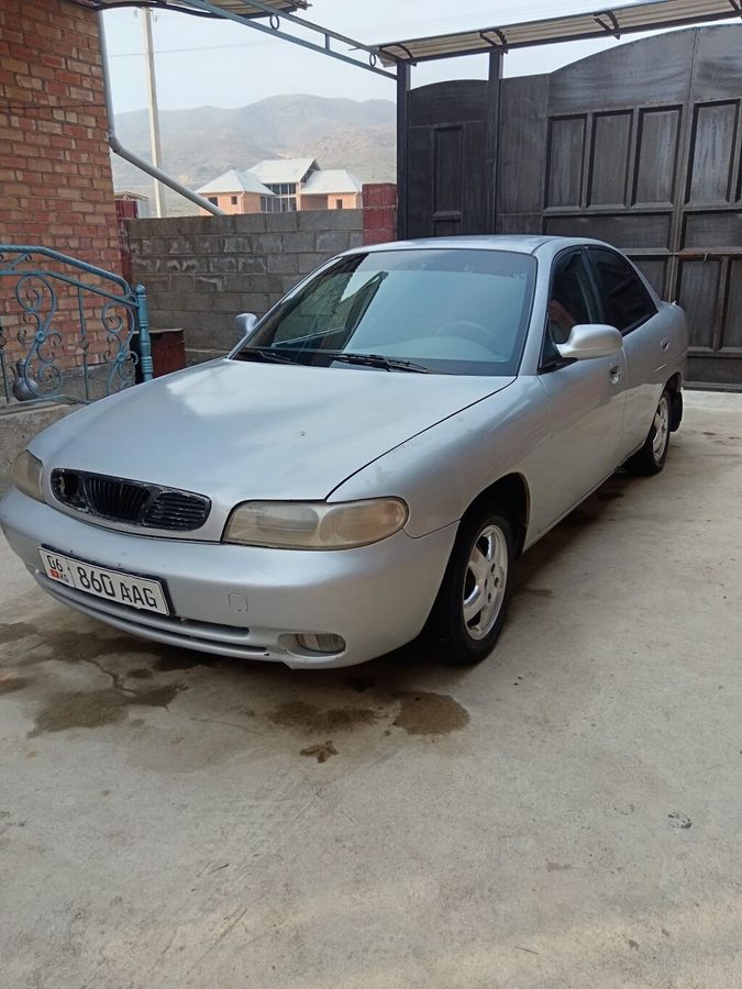 Daewoo Nubira