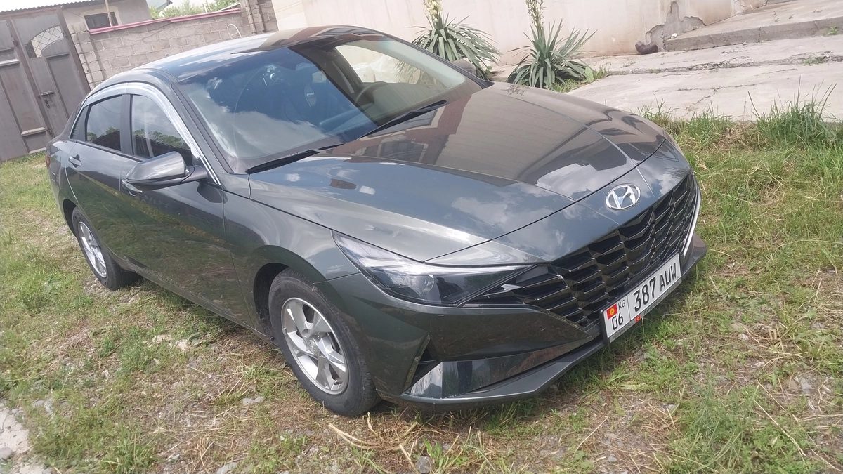 Hyundai Avante VII 2020