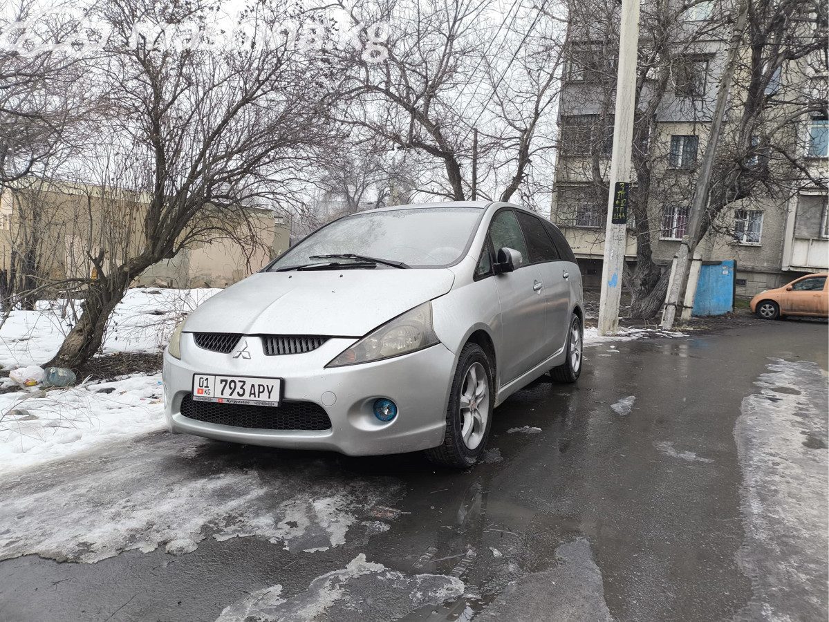 Mitsubishi Grandis