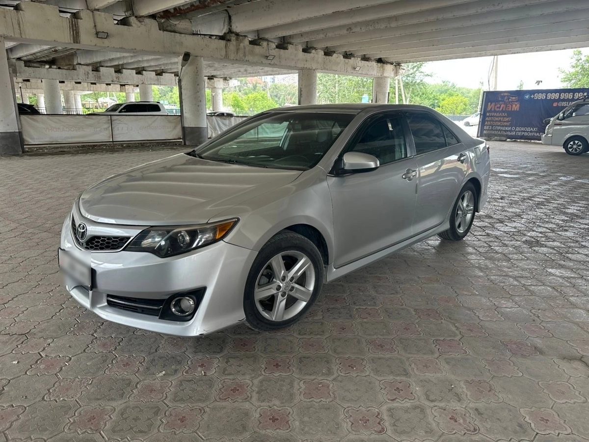 Toyota Camry VII (XV50) 2014