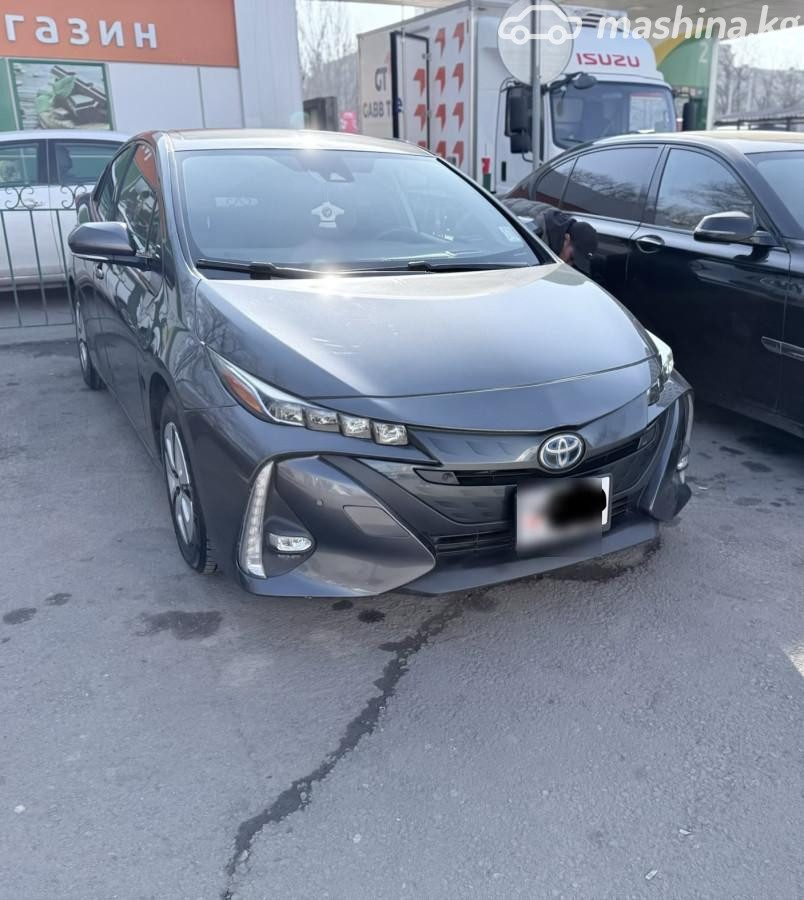 Toyota Prius IV (XW50)