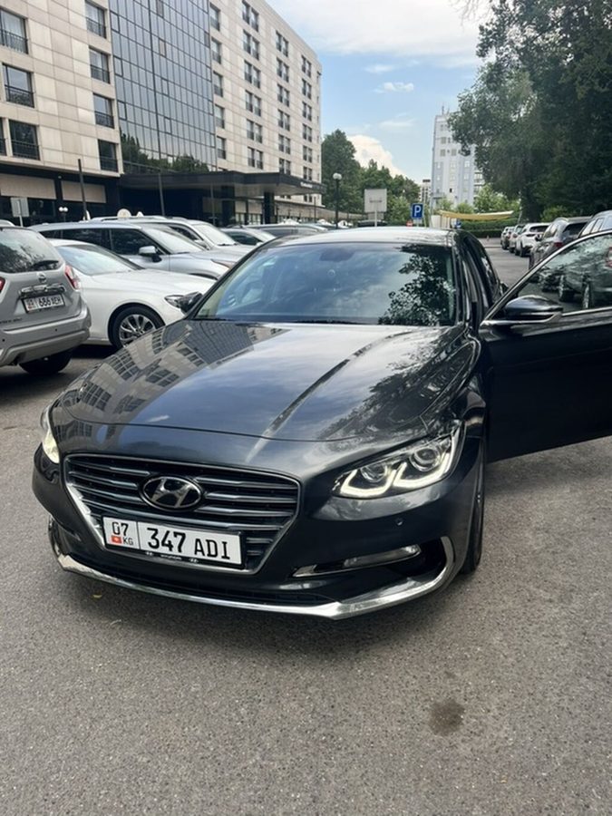 Hyundai Grandeur