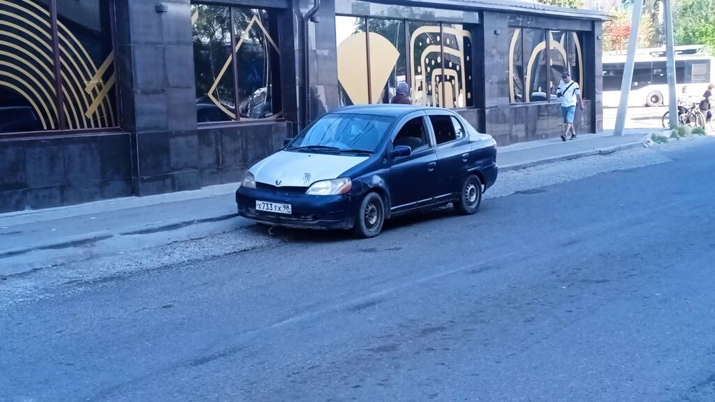 Toyota Platz