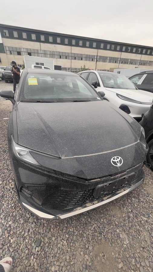 Toyota Camry IX (XV80) 2026