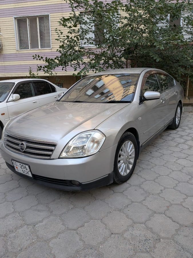 Nissan Teana