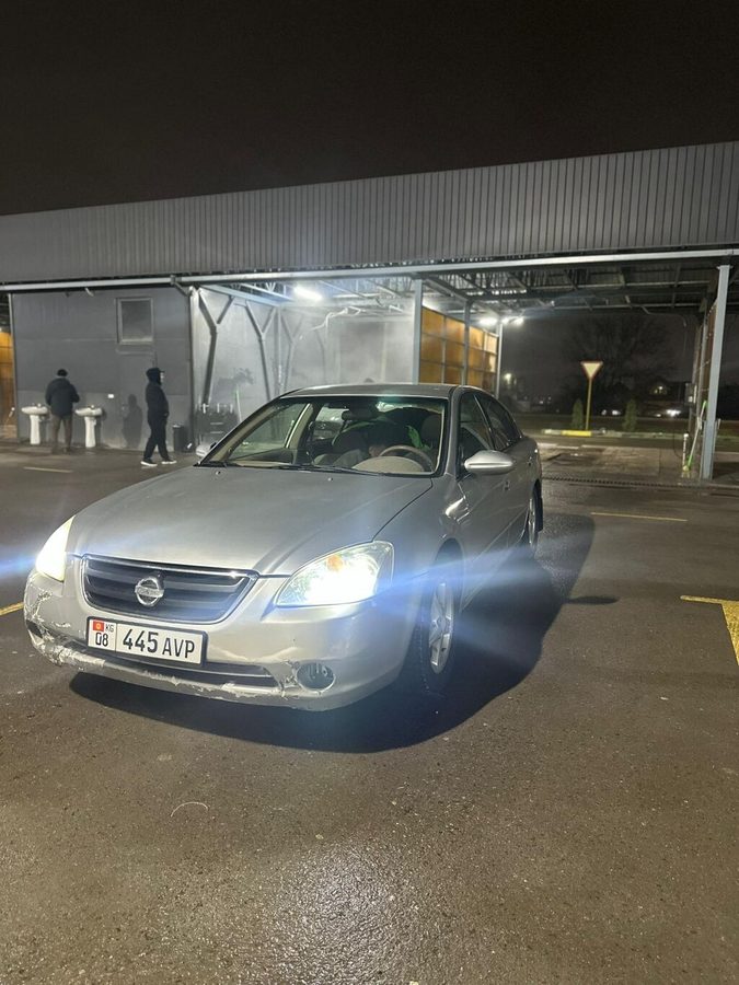 Nissan Altima