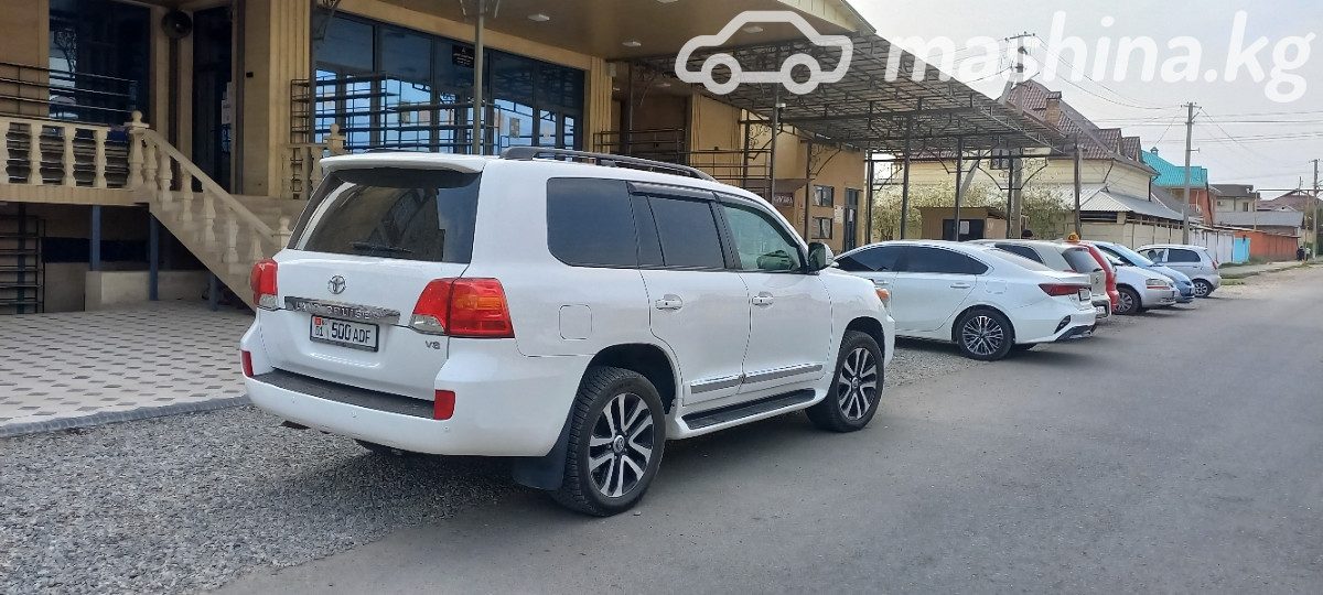Toyota Land Cruiser 200 Series Рестайлинг 1