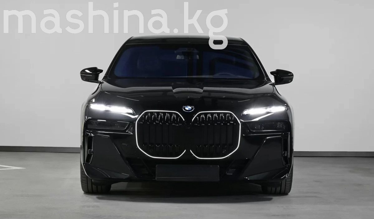 BMW 7 серии VII (G70) 2023