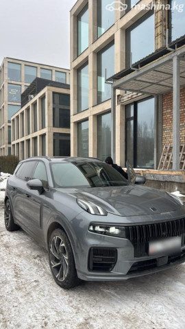 Lynk &amp; Co 9
