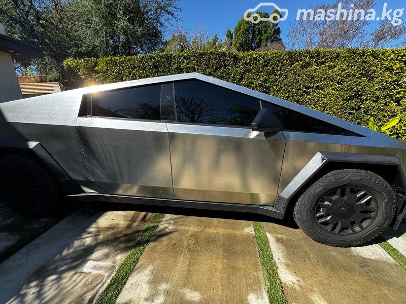 Tesla Cybertruck