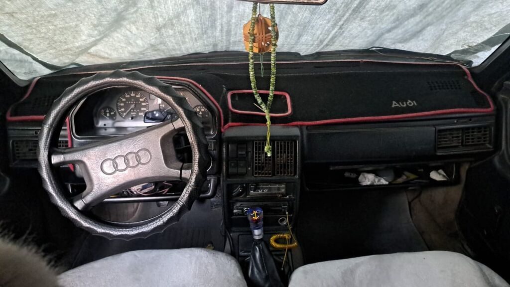 Audi 100