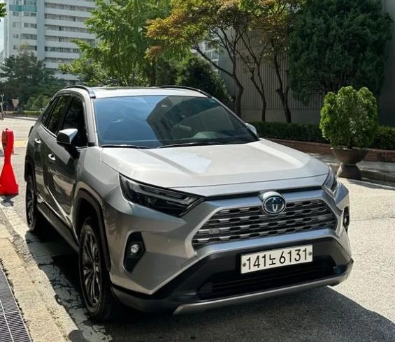Toyota RAV4 V (XA50) 2023