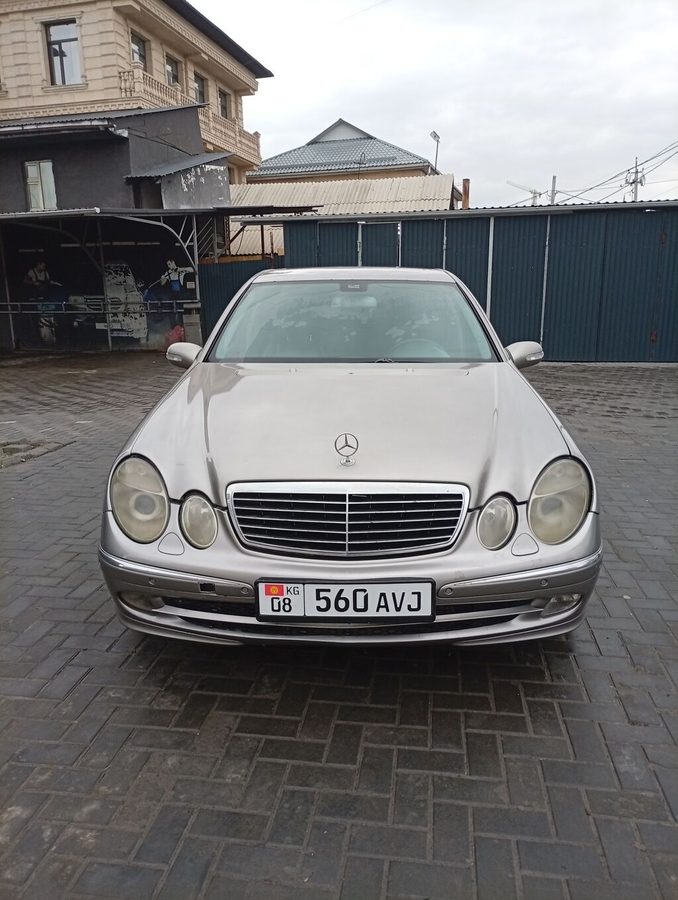 Mercedes-Benz E-Class