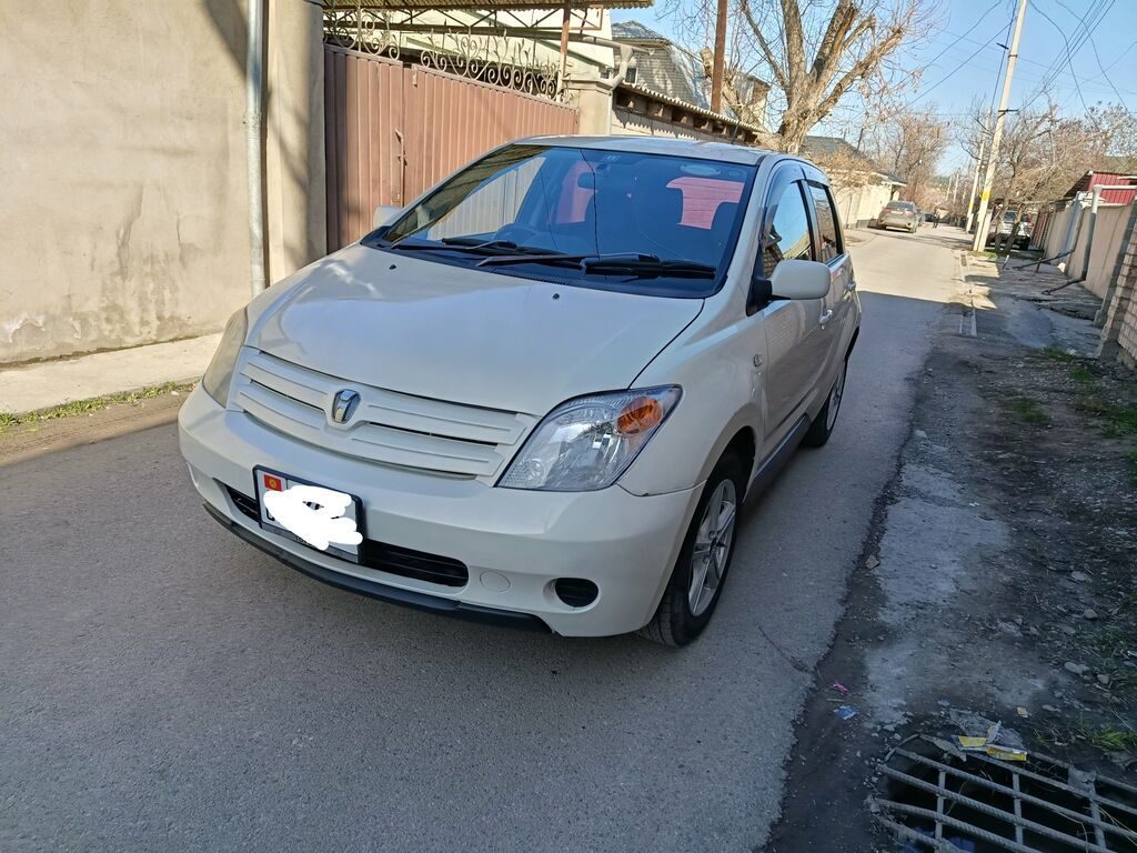 Toyota Ist