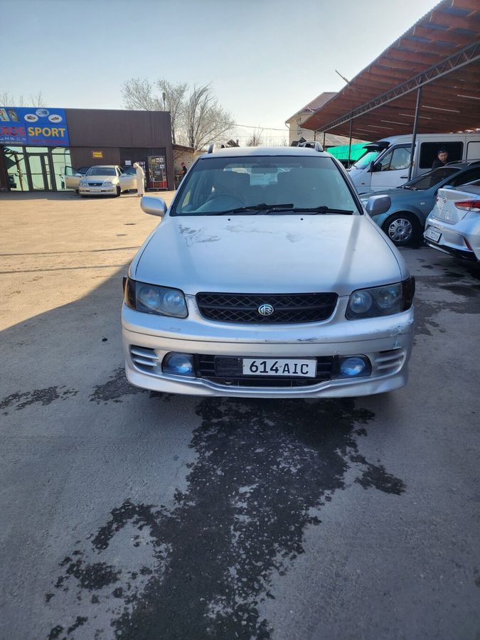 Nissan R Nessa