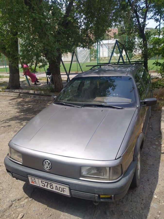 Volkswagen Passat B3 1990