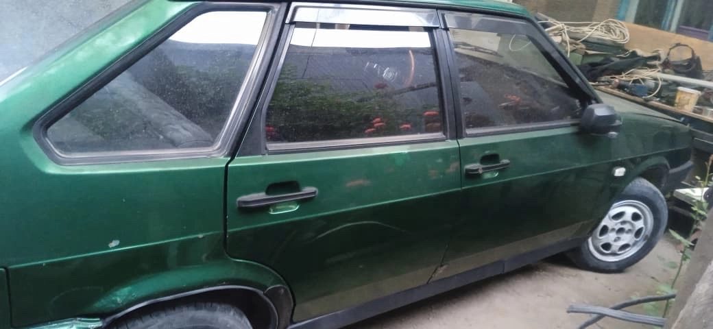 ВАЗ (Lada) 2109 2000